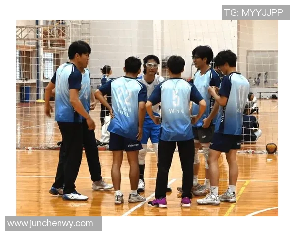 上海排球队在全运会中的耐力表现值得称赞展现出顽强拼搏的精神风貌 上海排球队在全运会中的耐力表现值得称赞展现出顽强拼搏的精神风貌