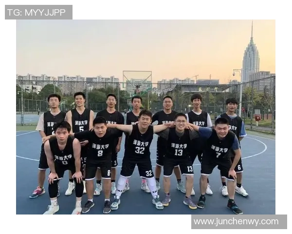 武汉篮球队在邀请赛中的灵活性表现及其对比赛结果的影响分析 武汉篮球队在邀请赛中的灵活性表现及其对比赛结果的影响分析